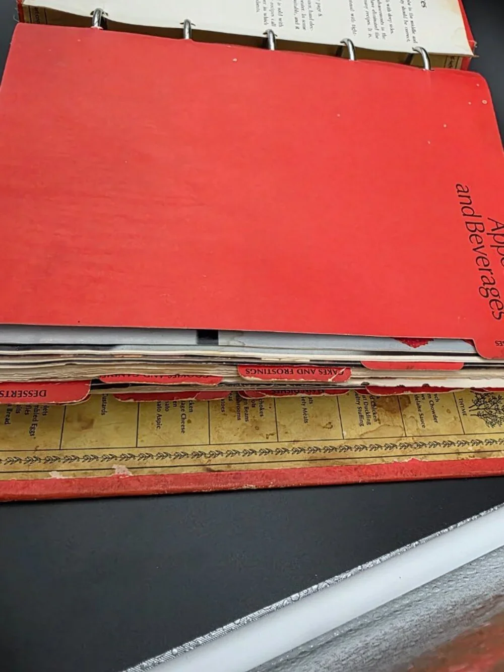 Betty Crocker's Cookbook (5-Ring Binder Edition) by Betty Crocker